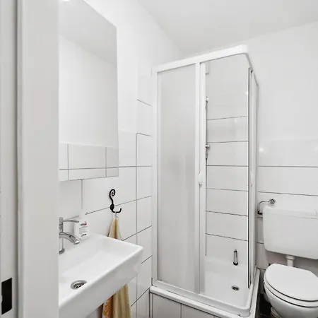 2 Schlafzimmer Bad Zwischenahn